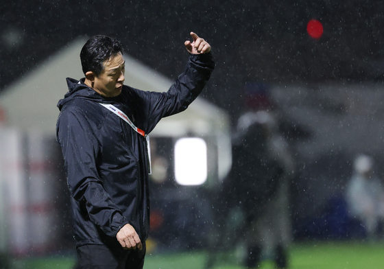 이민성 감독, 4-1 대승에도 실점 지적…"빨리 개선하겠다"[AG]