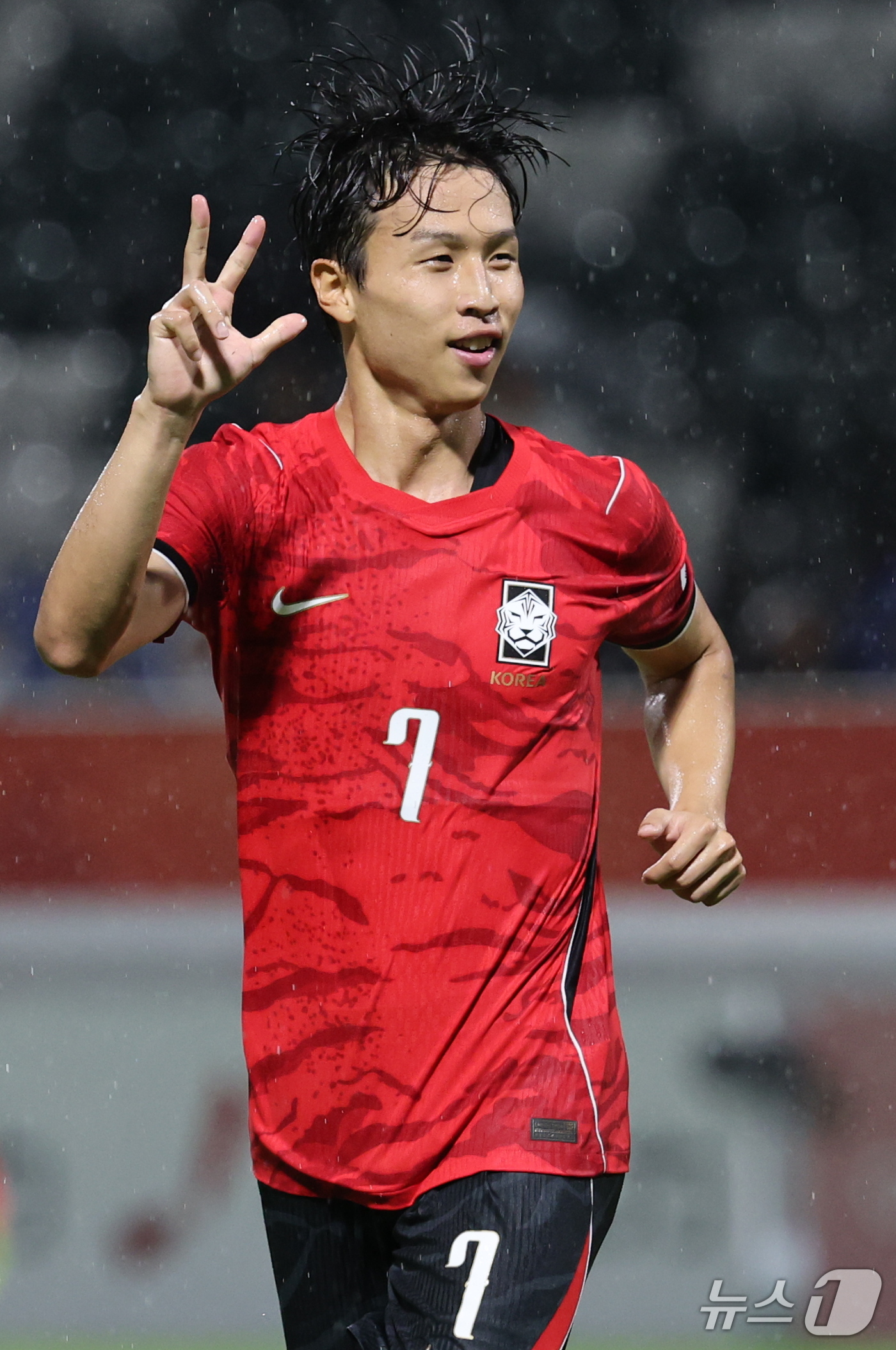 (나고야=뉴스1) 안은나 기자 = 15일 오후 일본 나고야 미즈호 파크 럭비 필드에서 열린 2026 아이치·나고야 아시안게임 남자축구 D조 예선 대한민국과 카타르의 경기, 엄지성이 …
