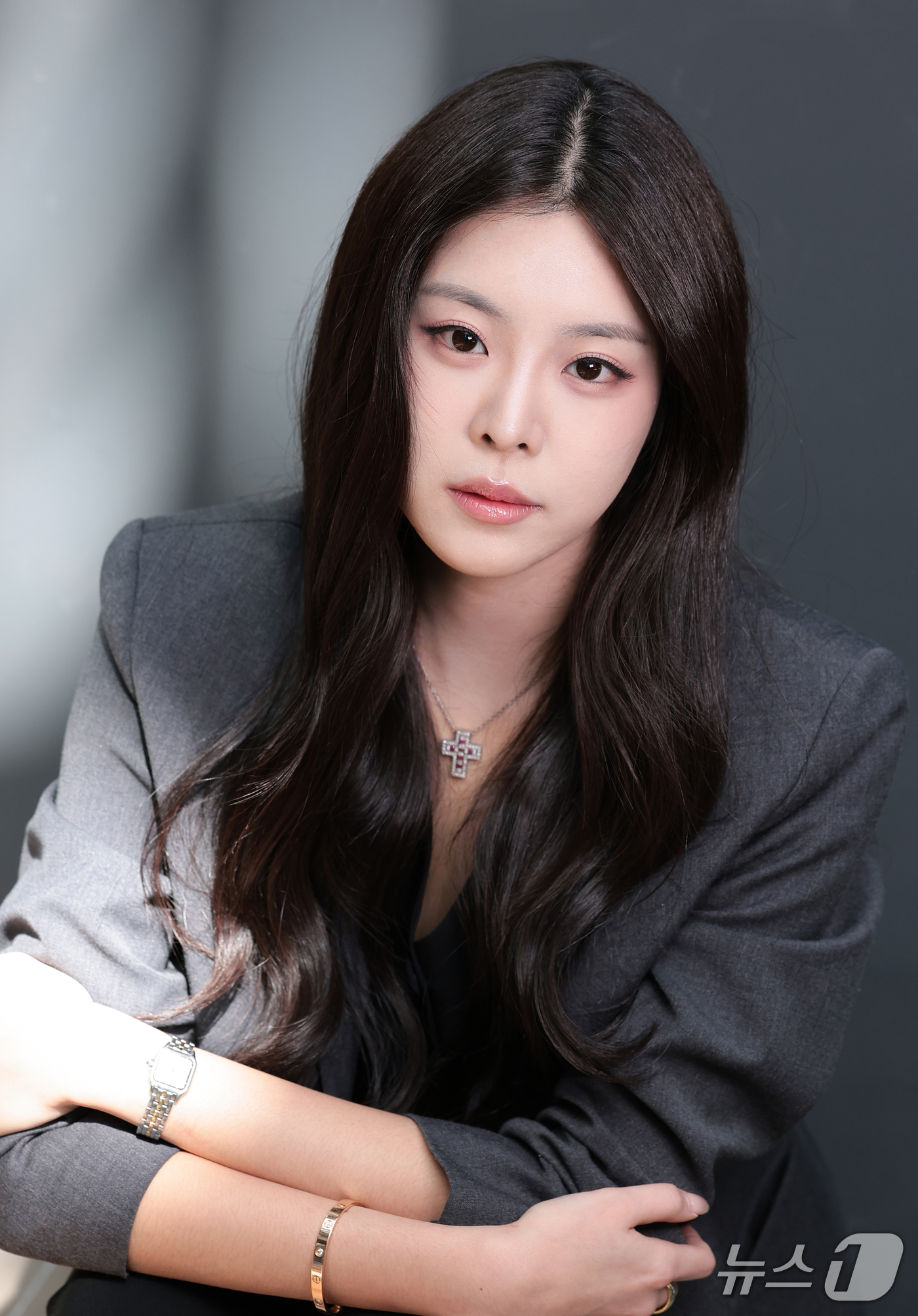 (서울=뉴스1) 권현진 기자 = 미스코리아 우서윤이 지난 15일 서울 종로구 뉴스1 사옥에서 인터뷰 전 포즈를 취하고 있다.전 프로농구 선수 우지원의 딸로 알려진 우서윤(22)은 …