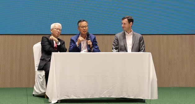 유한양행, 100년 역사 빛낸 '레이저티닙'…신약 개발 여정 돌아봤다