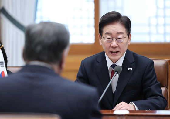 반등 계기 될까…與, 지지율 하락에 李대통령 기자회견 주목