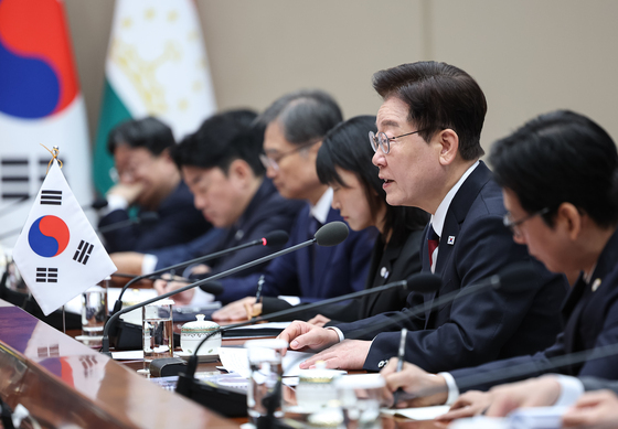 한·타지키스탄 정상회담 발언하는 이재명 대통령