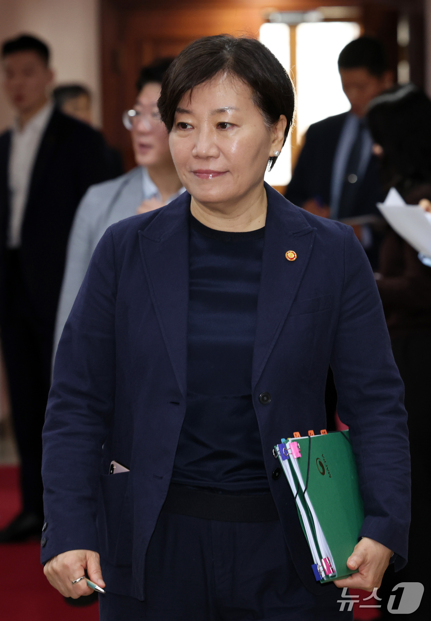 (서울=뉴스1) 이종덕 기자 = 송미령 농식품부장관이 16일 서울 종로구 정부서울청사에서 국가정책 조정회의에 참석하고 있다 2026.9.16/뉴스1