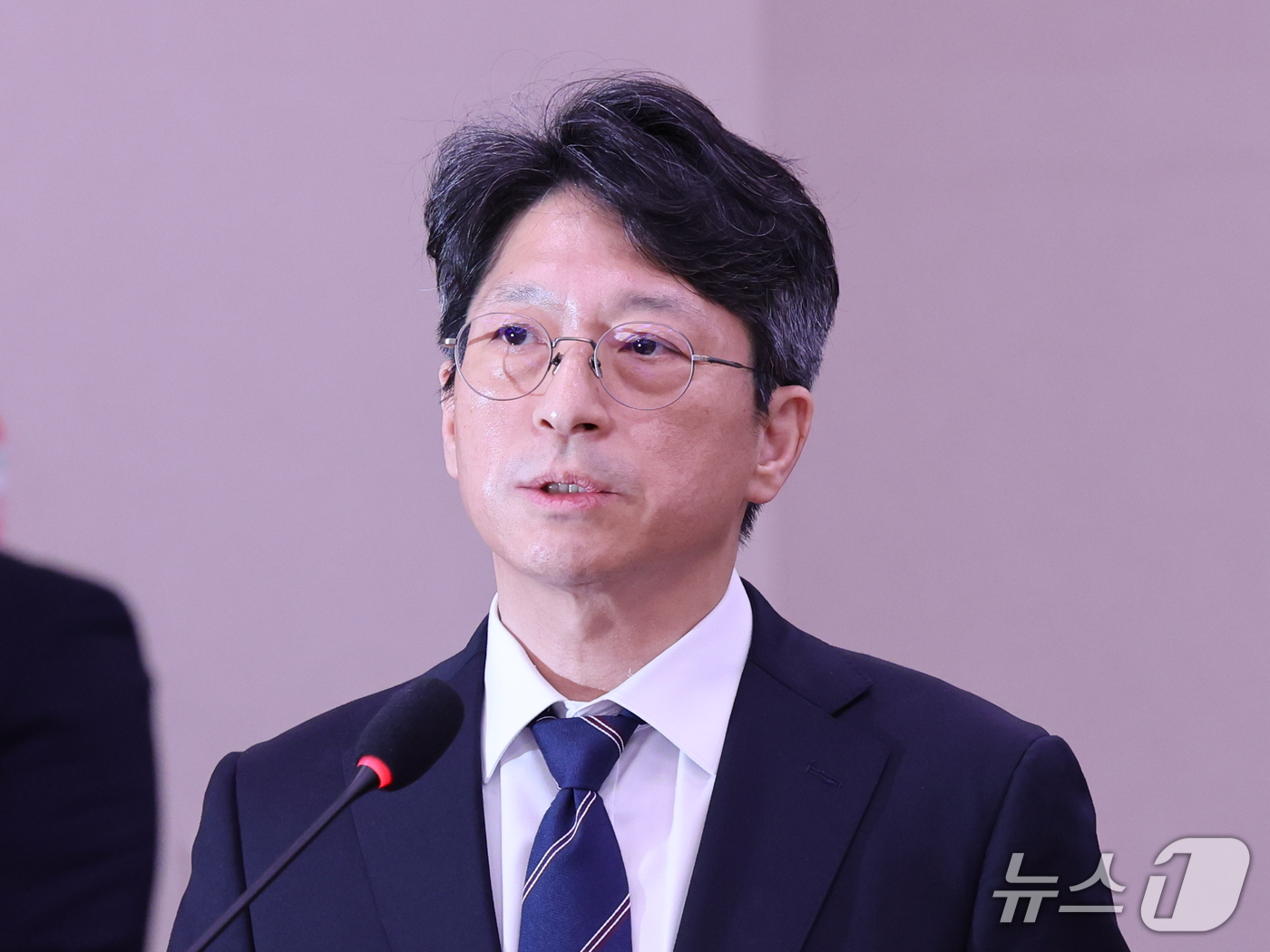 (서울=뉴스1) 박지혜 기자 = 홍지선 국토교통부 장관 후보자가 16일 서울 여의도 국회에서 열린 인사청문회에서 발언을 하고 있다. 2026.9.16/뉴스1