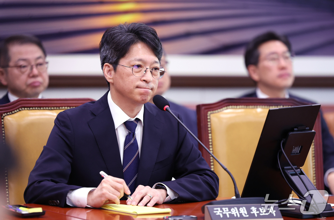 (서울=뉴스1) 박지혜 기자 = 홍지선 국토교통부 장관 후보자가 16일 서울 여의도 국회에서 열린 인사청문회에서 의원들의 질의를 듣고 있다. 2026.9.16/뉴스1