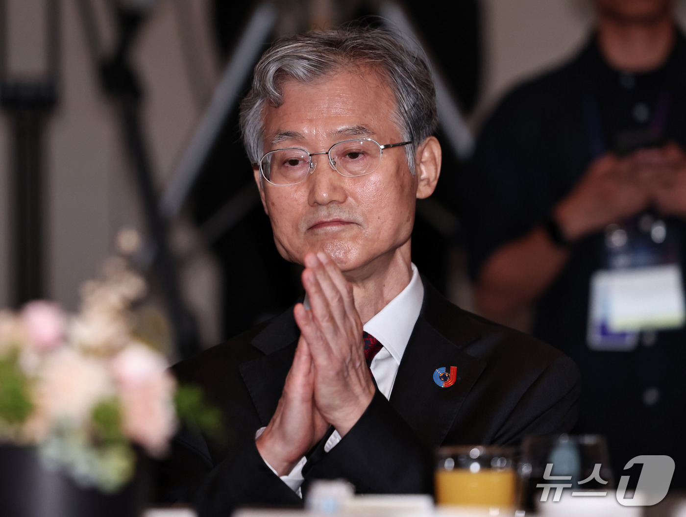 (서울=뉴스1) 구윤성 기자 = 조희대 대법원장이 16일 서울 용산구 그랜드하얏트 호텔에서 열린 제1회 세종법률문화상 시상식에 참석해 손뼉 치고 있다. 2026.9.16/뉴스1