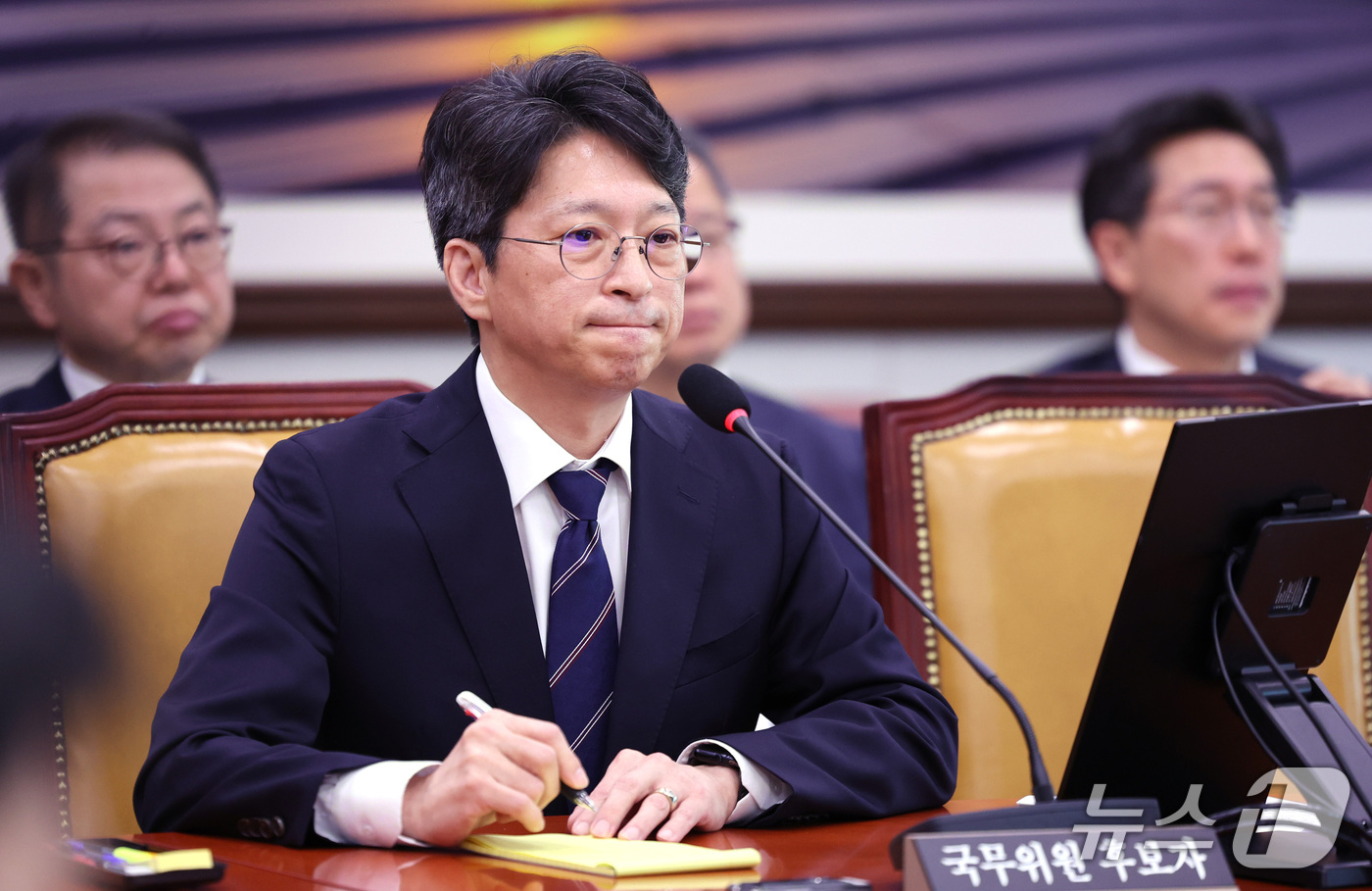 (서울=뉴스1) 박지혜 기자 = 홍지선 국토교통부 장관 후보자가 16일 서울 여의도 국회에서 열린 인사청문회에서 의원들의 질의를 듣고 있다. 2026.9.16/뉴스1