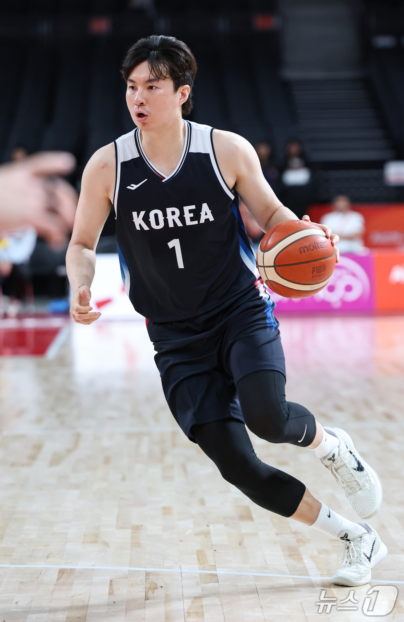 (나고야=뉴스1) 김도우 기자 = 16일 일본 나고야 아이치 인터내셔널 아레나에서 열린 2026 아이치·나고야 아시안게임 남자 농구 8강 대한민국과 요르단의 경기, 대한민국 이현중 …
