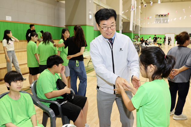 "함께 뛰며 더 큰 희망"…보은 초교 11곳 어울림 운동회