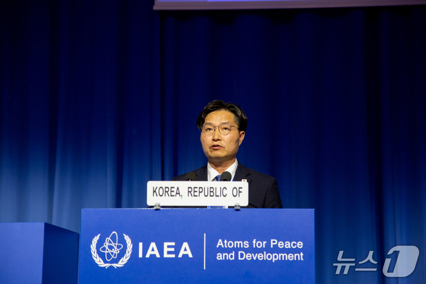 (서울=뉴스1) = 구혁채 과학기술정보통신부 1차관이 15일(현지 시각) 오스트리아 비엔나에서 열린 제70차 국제원자력기구(IAEA) 총회에서 기조연설을 하고 있다. (과학기술정보 …