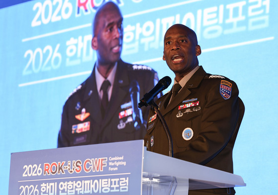 주한미군사령관 "한미 연합훈련, 한반도 전역에서 분산 시행해야"(종합)