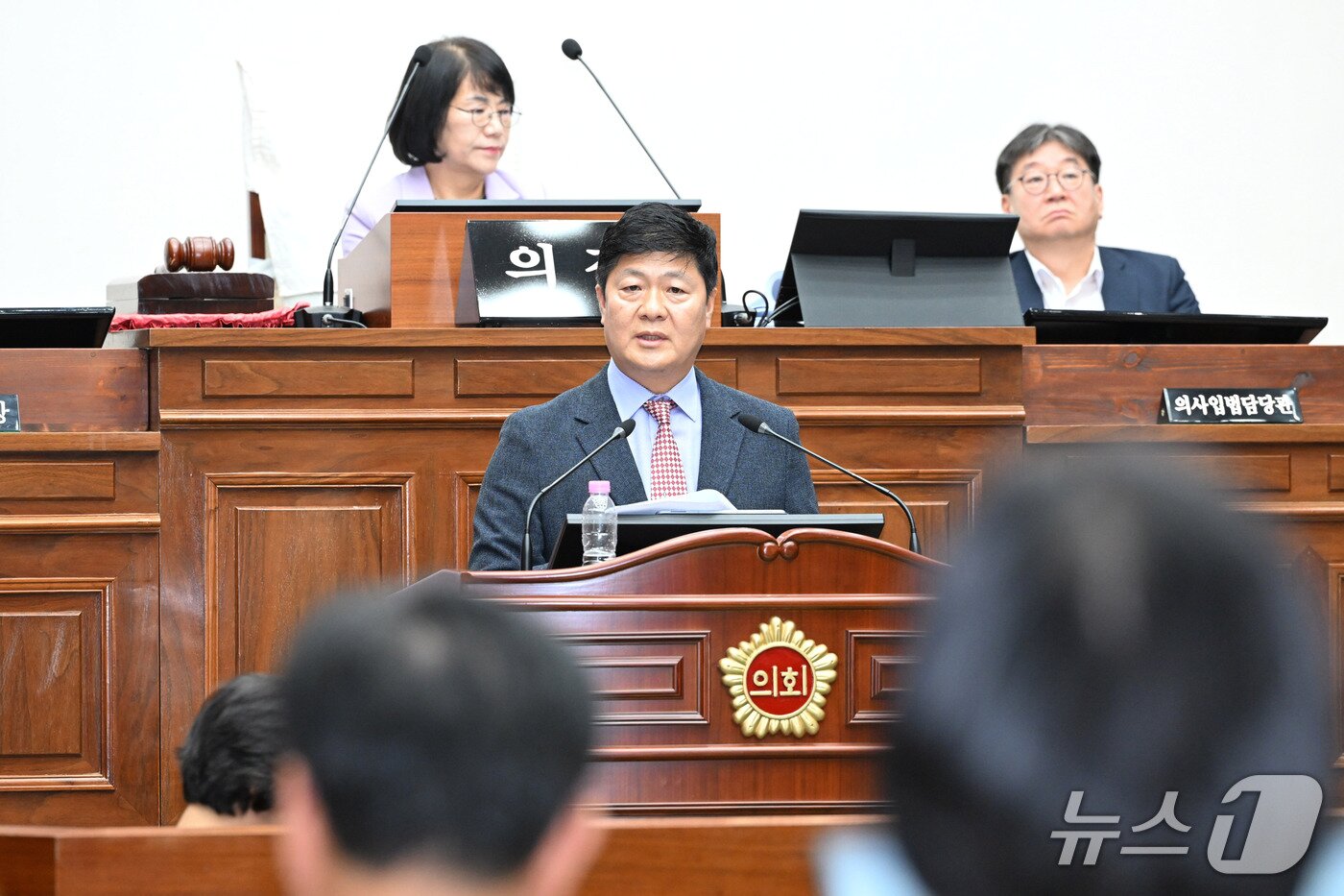 본문 이미지 - 공진혁 의원이 16일 열린 울산시의회 제267회 제1차 정례회 제2차 본회의에서 신상 발언을 하고 있다.(울산시의회 제공. 재판매 및 DB 금지)/뉴스1