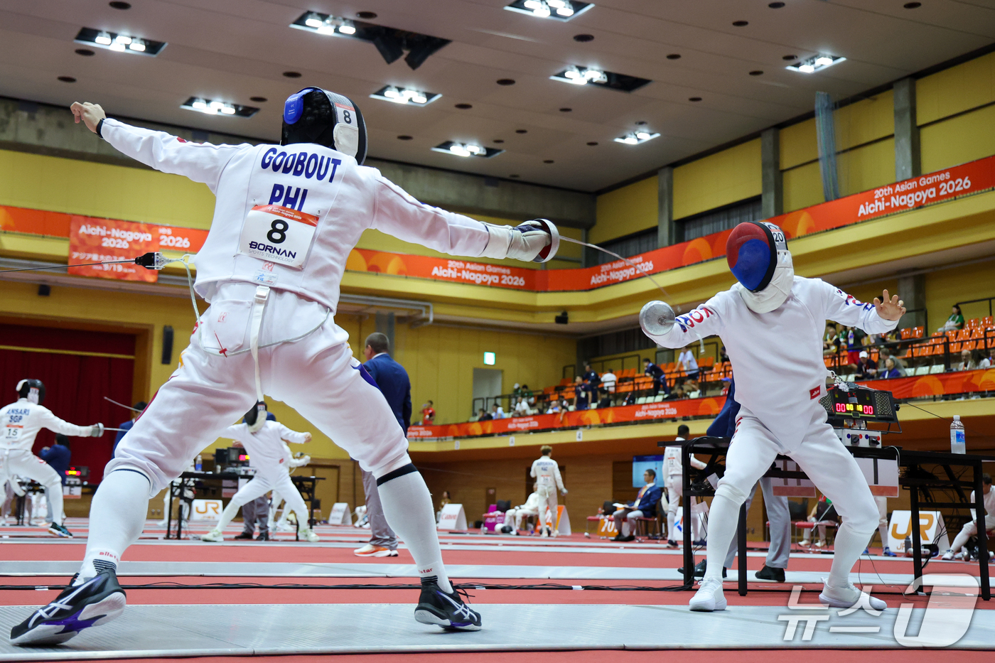 (안조=뉴스1) 안은나 기자 = 대한민국 이종현이 16일 일본 안조 스포츠 파크에서 열린 근대5종 펜싱 시딩라운드에서 치열한 경기를 펼치고 있다. 2026.9.16/뉴스1
