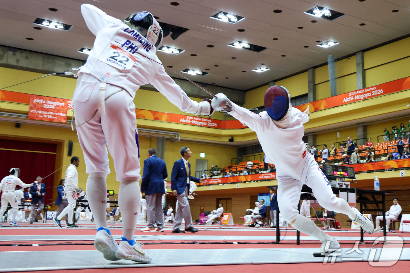 (안조=뉴스1) 안은나 기자 = 대한민국 서창완이 16일 일본 안조 스포츠 파크에서 열린 근대5종 펜싱 시딩라운드에서 치열한 경기를 펼치고 있다. 2026.9.16/뉴스1