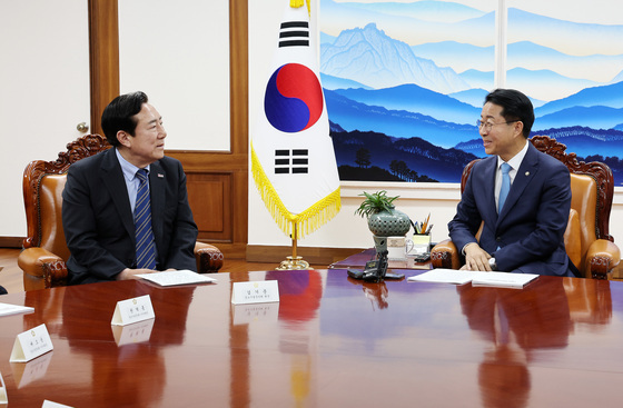중소기업계 대표단 접견하는 조정식 국회의장