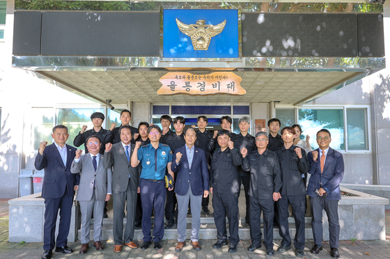 권오을 국가보훈부 장관, 울릉경비대 방문