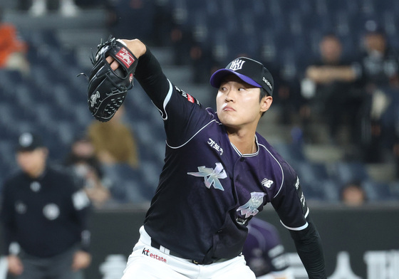 투구하는 전용주