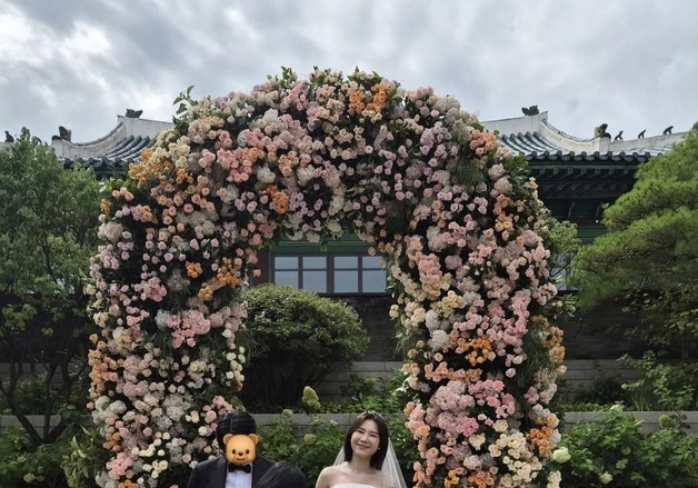 양나래 변호사, 결혼식 현장 공개…훈남 남편 옆에서 "내 생에 가장 행복" [N샷]