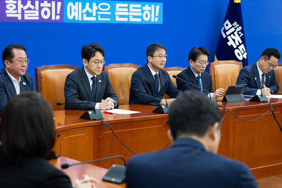 정책조정회의 주재하는 한병도 원내대표