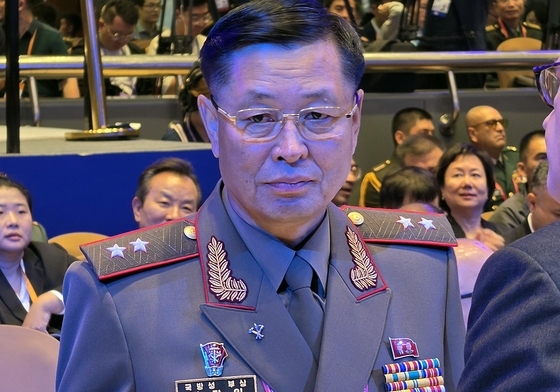 中국방부장, 北국방성 부상과 회담…"전략소통·교류협력 강화"