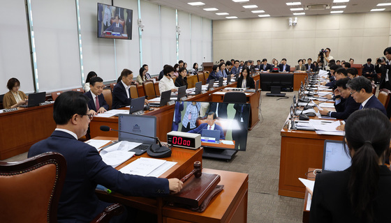국회 보건복지위원회 전체회의