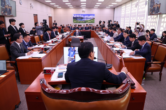 외통위, '北 지뢰·포로' 관련 현안질의…與·정동영 불참 전망