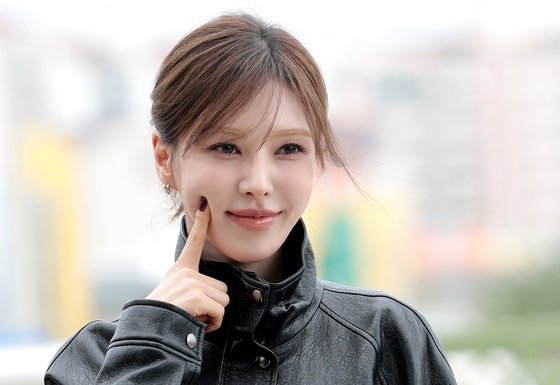 웬디, 볼 콕 인사