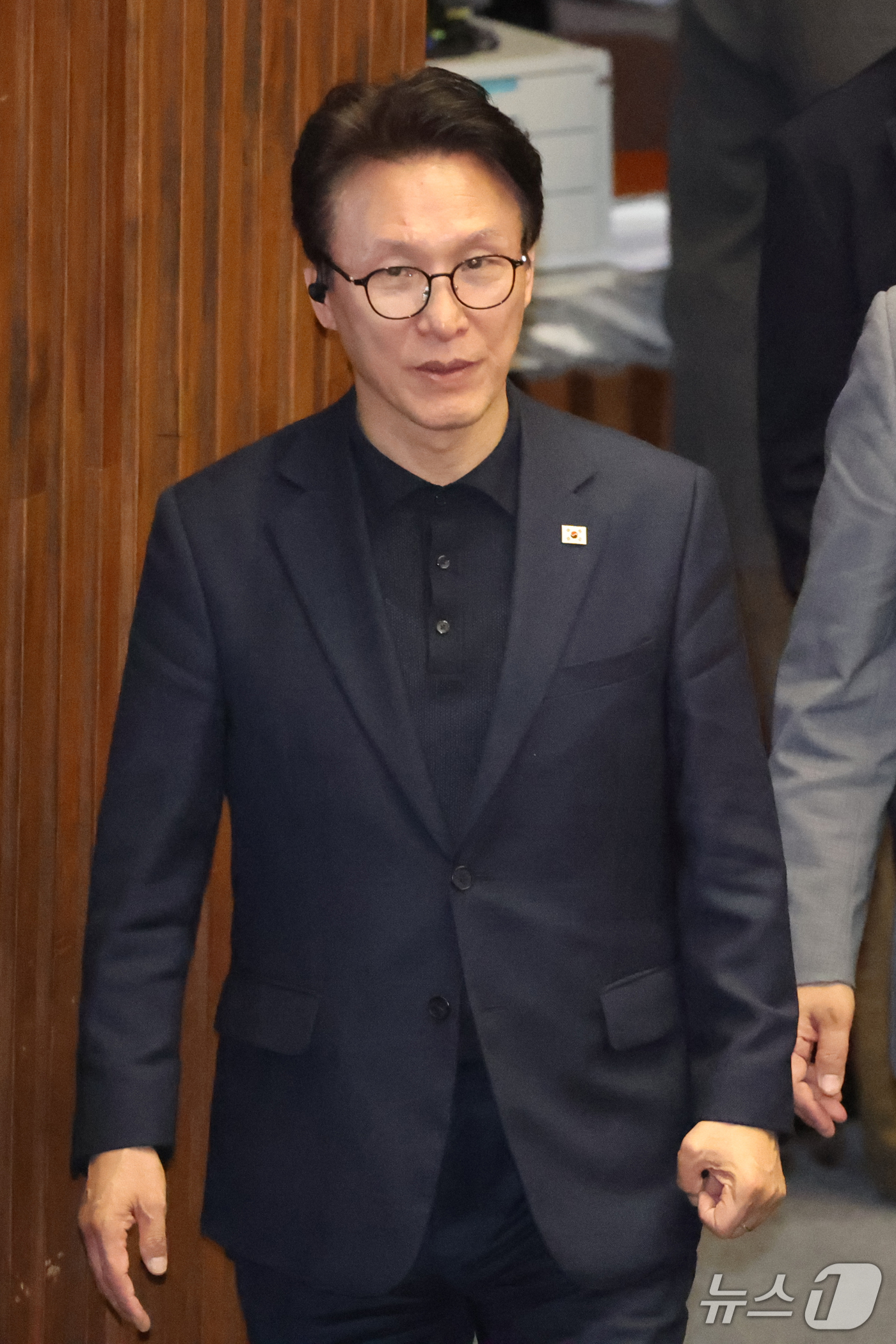 (서울=뉴스1) 황기선 기자 = 김민석 더불어민주당 대표가 17일 오후 서울 여의도 국회에서 열린 제439회 국회(정기회) 제9차 본회의에 참석하고 있다.  2026.9.17/뉴스 …