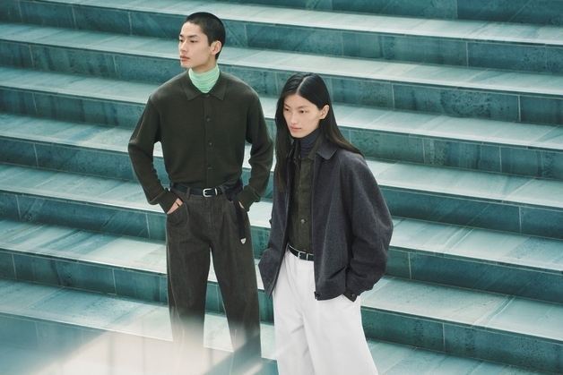 유니클로, 26FW 'UNIQLO:C' 공개…캐시미어·코듀로이로 가을 감성 강화