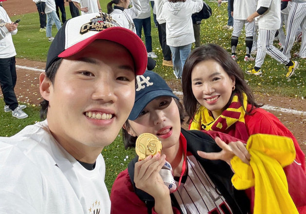 '통산 100승' LG 임찬규, 어머니·누나가 시구·시타 나선다
