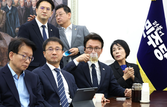 민주당 출입기자인데 TK·검찰·2030입니다 [기자의 눈]