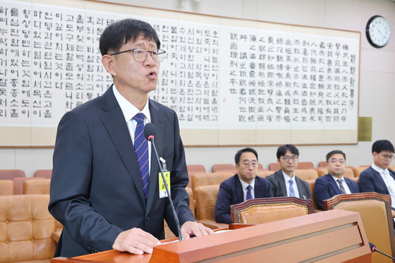 인사청문회 인사말하는 최길수 후보자