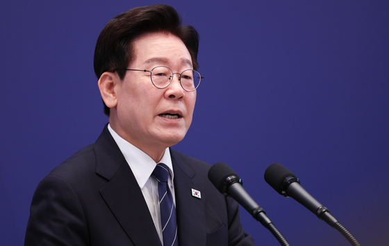 李대통령 "전쟁에 관여·개입하는 파병 없다…국민보호 최소 활동은 해야"