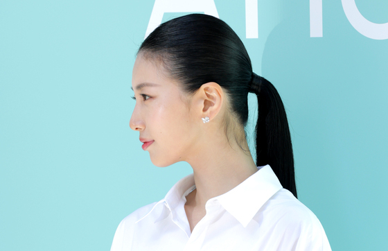 수지, 옆모습도 예술