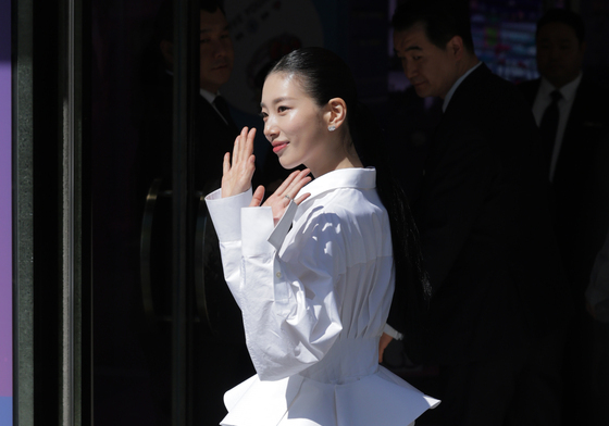 러블리 수지