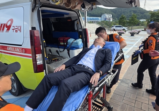 "국립의대 선정 무효" 열흘 넘게 단식투쟁 최선국 의원 병원 이송