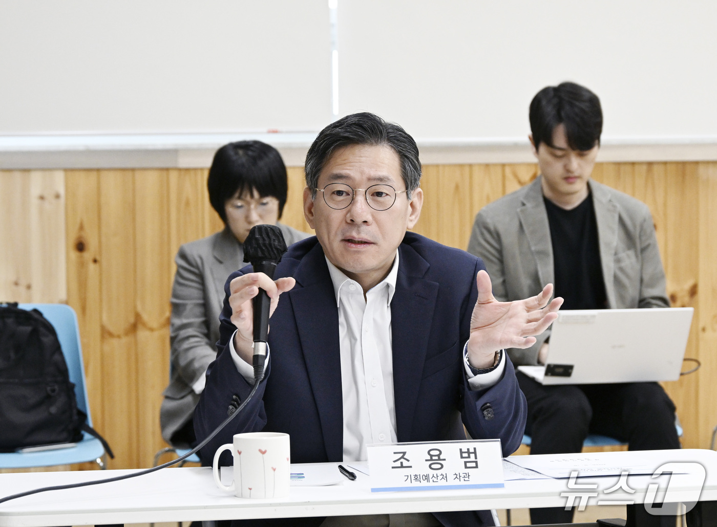 (서울=뉴스1) = 조용범 기획예산처 차관이 18일 오전 서울 구로구 구로구가족센터에서 열린 집행점검 사업 간담회에서 인사말을 하고 있다. (기획예산처 제공. 재판매 및 DB 금지 …