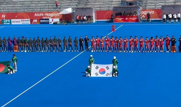 애국가 대신 북한 국가 재생…한국 경기서 어떻게 이런 일이[AG]