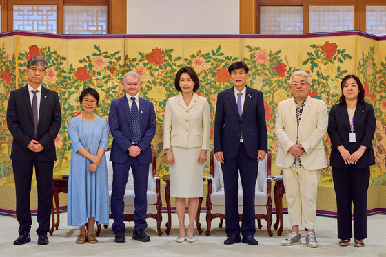 김혜경 여사, 옥스퍼드대 인문대 학장 접견