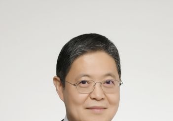 카카오뱅크, 김우주 글로벌본부장에 IR까지 맡겼다…해외 확장 '속도'