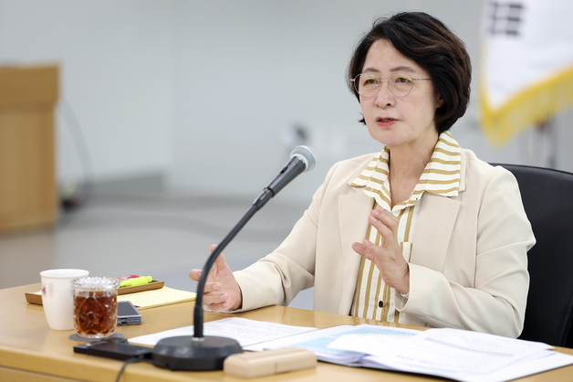 추미애, 21일 민주당과 첫 예산정책협의회…'재정 비상' 현안 논의