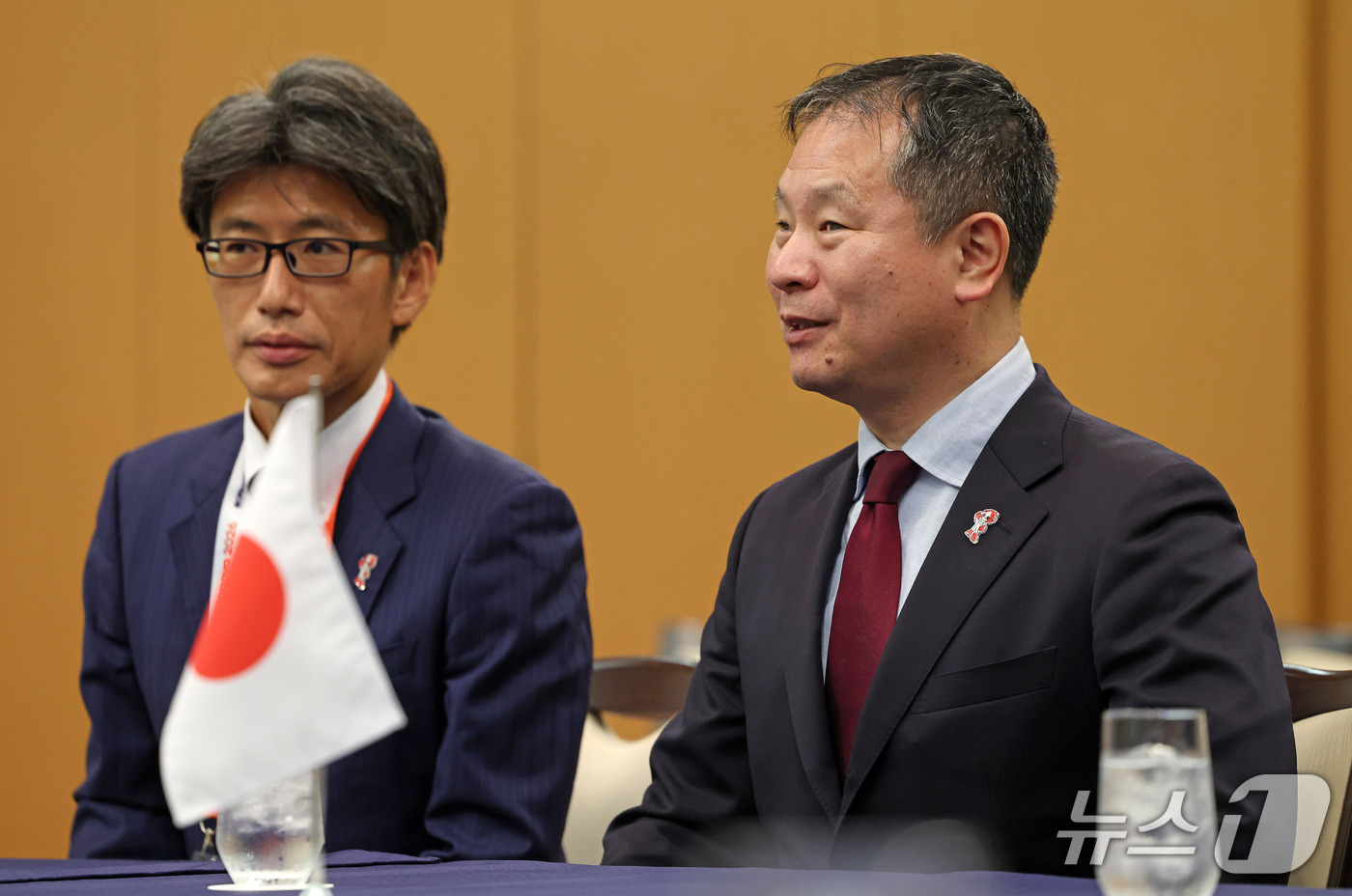 (서울=뉴스1) = 카와이 준이치 일본 스포츠청장이 18일 일본 나고야 메리어트 아소시아 호텔에서 최휘영 문화체육관광부 장관과의 면담에서 발언하고 있다. (문화체육관광부 제공. 재 …