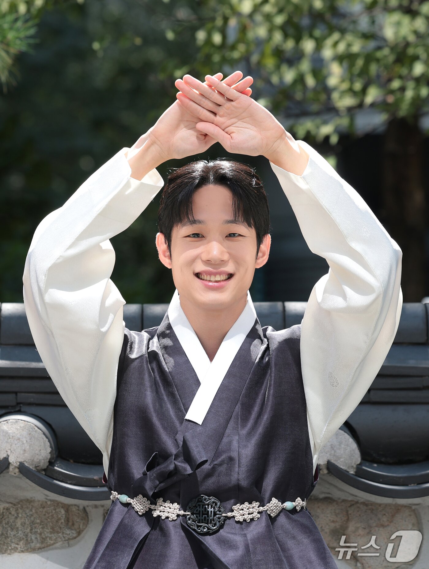 이찬용, 보름달처럼 풍성한 한가위 되세요