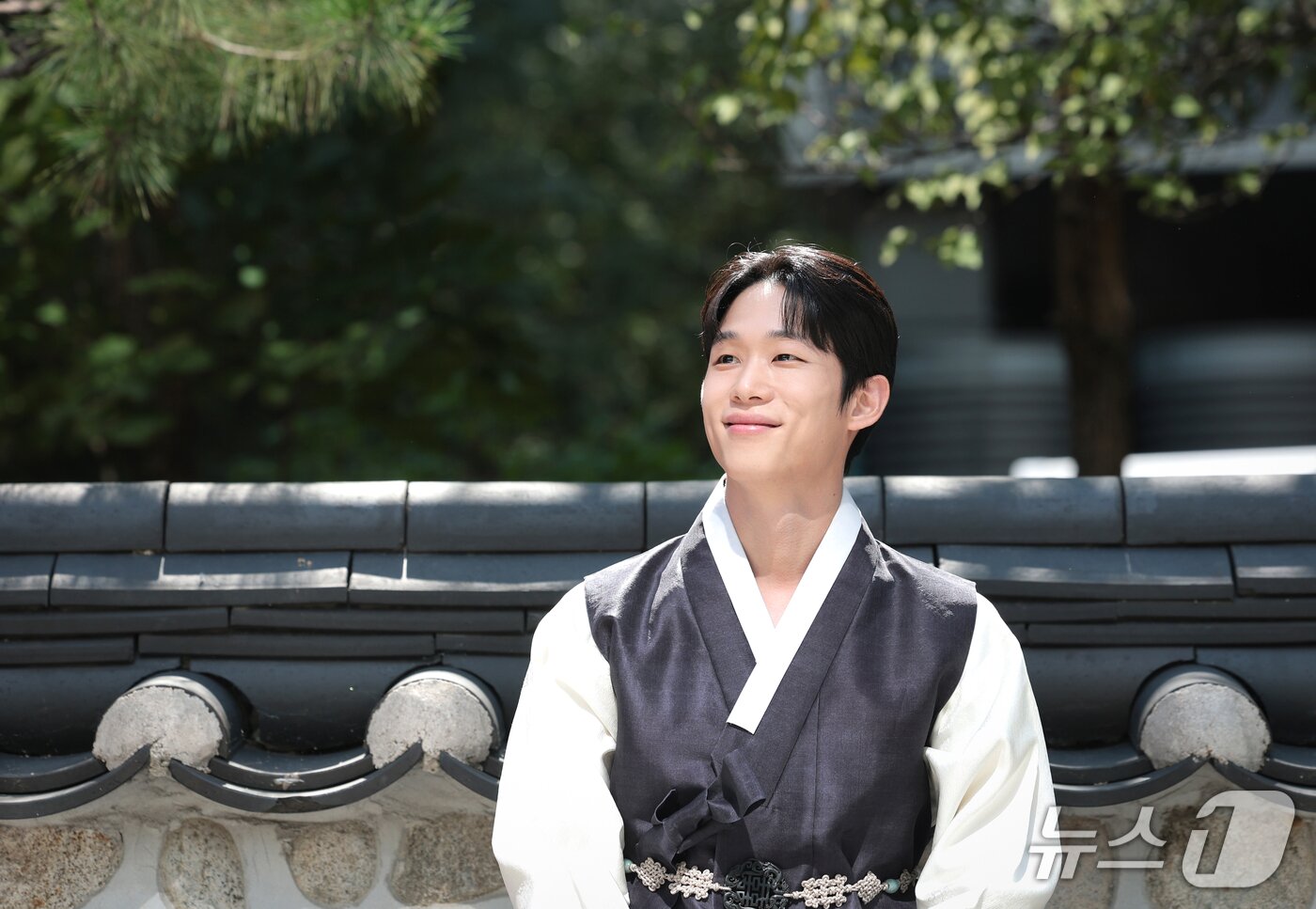 이찬용, 한복 입은 꽃도령