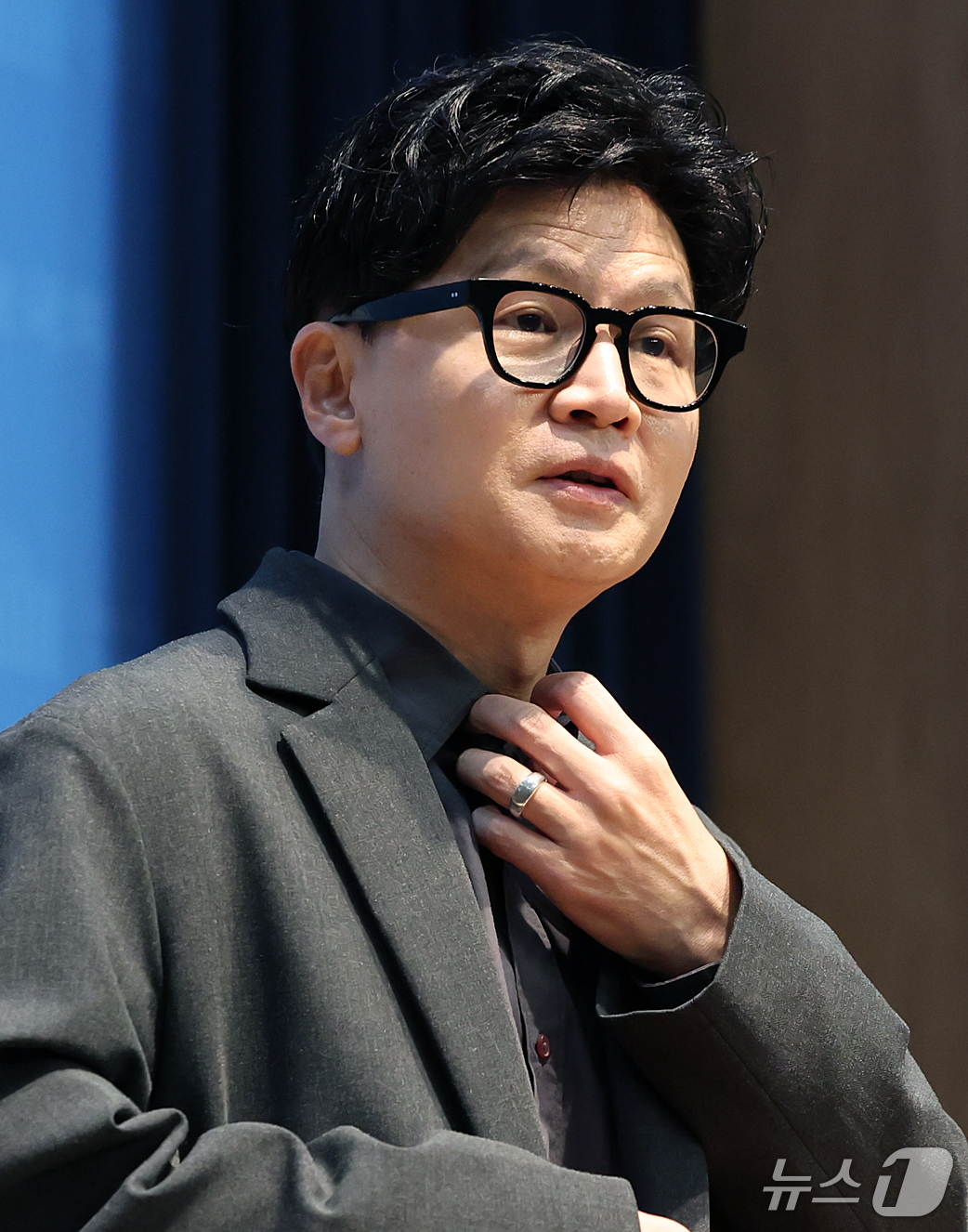 (서울=뉴스1) 김진환 기자 = 한동훈 무소속 의원이 19일 서울 영등포구 여의도 국회 소통관에서 기자회견을 하고 있다. 2026.9.19/뉴스1