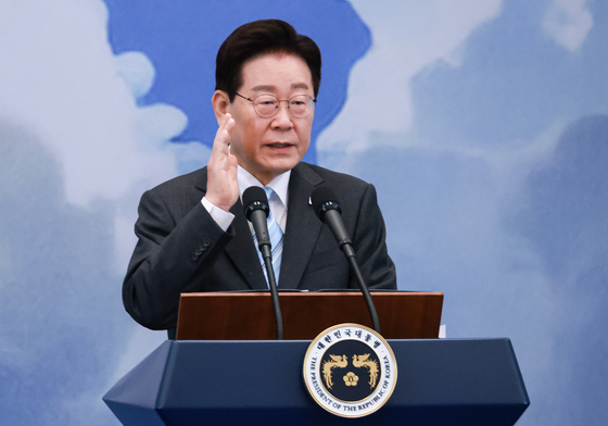 李대통령 '김지용 카드' 고심 계속…철회 명분 약하고 강행도 부담