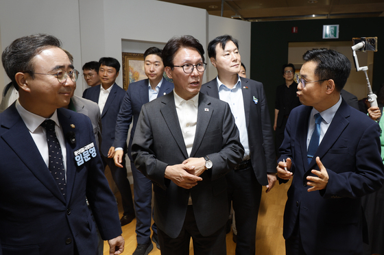 아시아문화전당 둘러보는 김민석 당대표