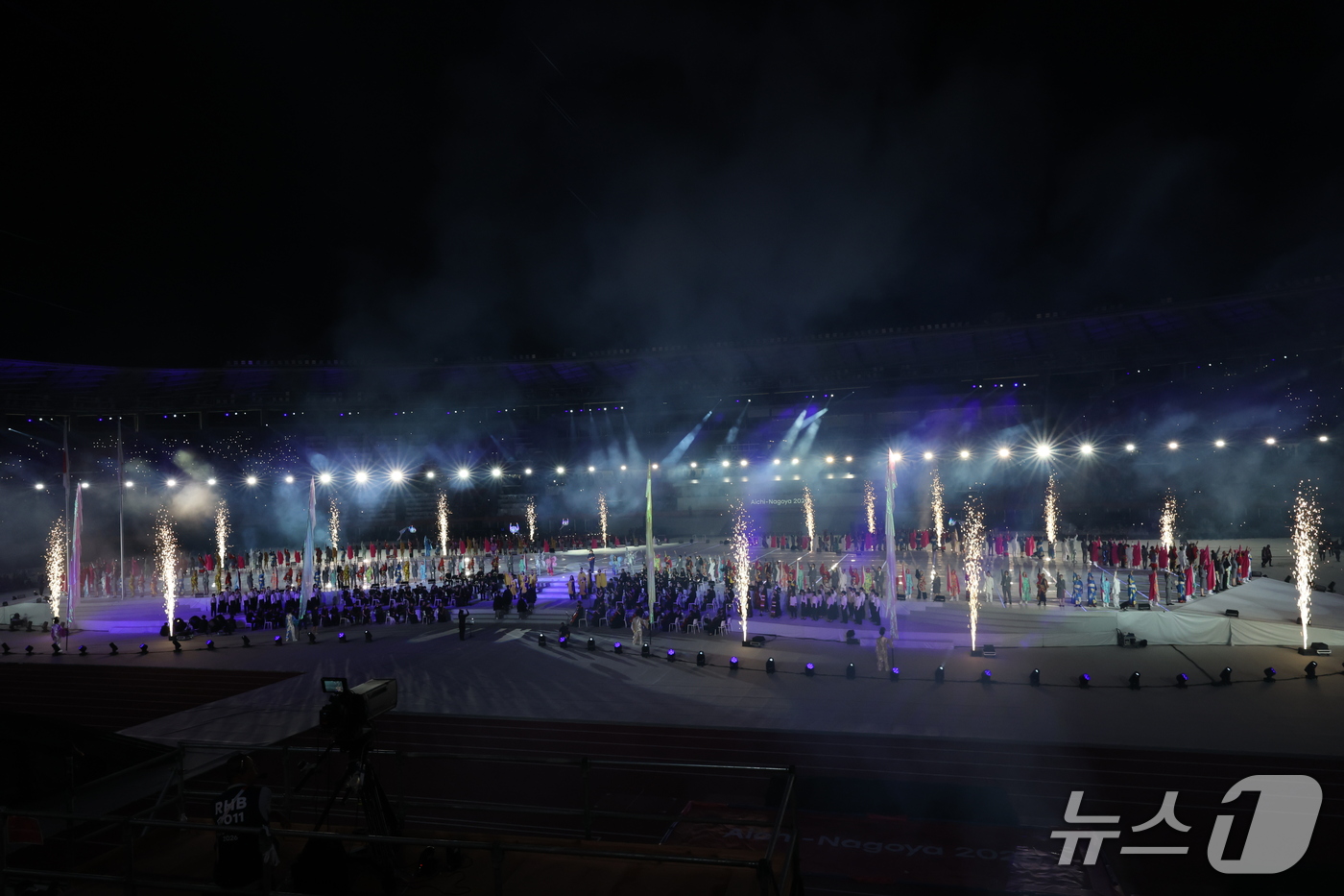 (나고야=뉴스1) 안은나 기자 = 19일 오후 일본 나고야 팔로마 미즈호 스타디움에서 열린 2026 아이치·나고야 아시안게임 개회식에서 '마음으로 하나 된 아시아'라는 주제로 공연 …