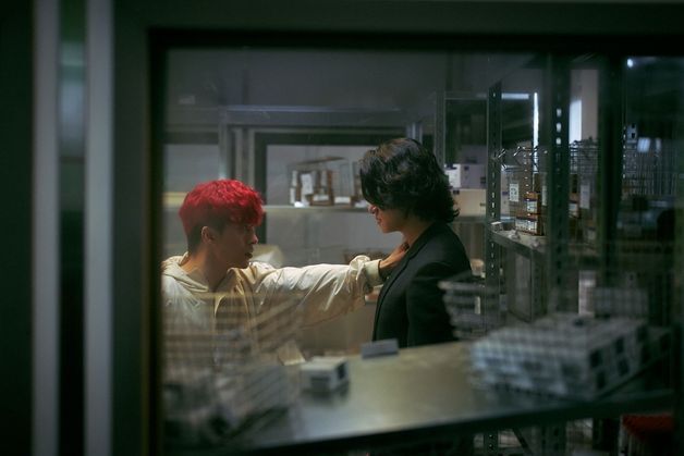 '부활남: 더 레드' 구교환·신승호, 상반된 능력으로 격돌