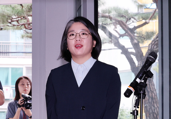 용혜인 성평등가족부 장관 후보자 첫 출근